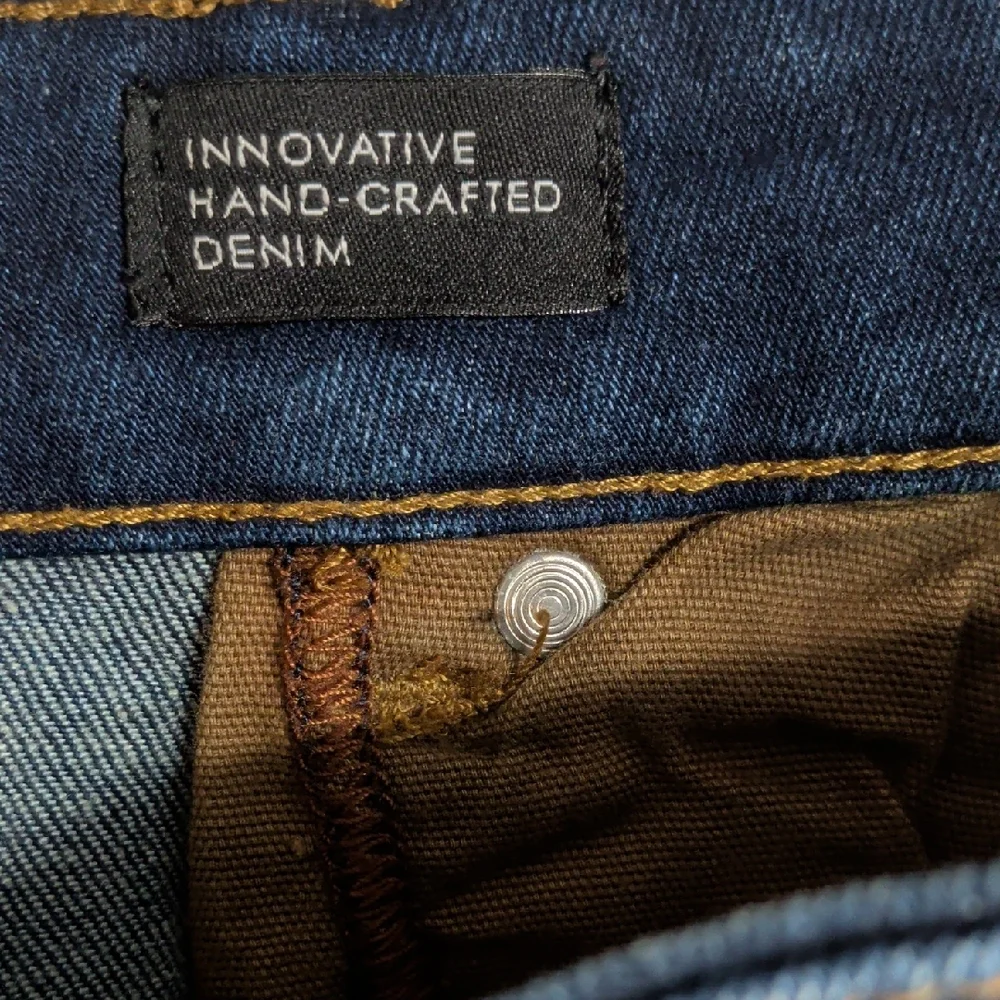JC Atelier JCAIII Distressed‎ Jeans
